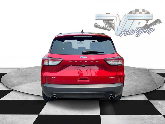 Used 2022 Ford Escape SE w/ SE Sport Appearance Package AWD/4WD image 6