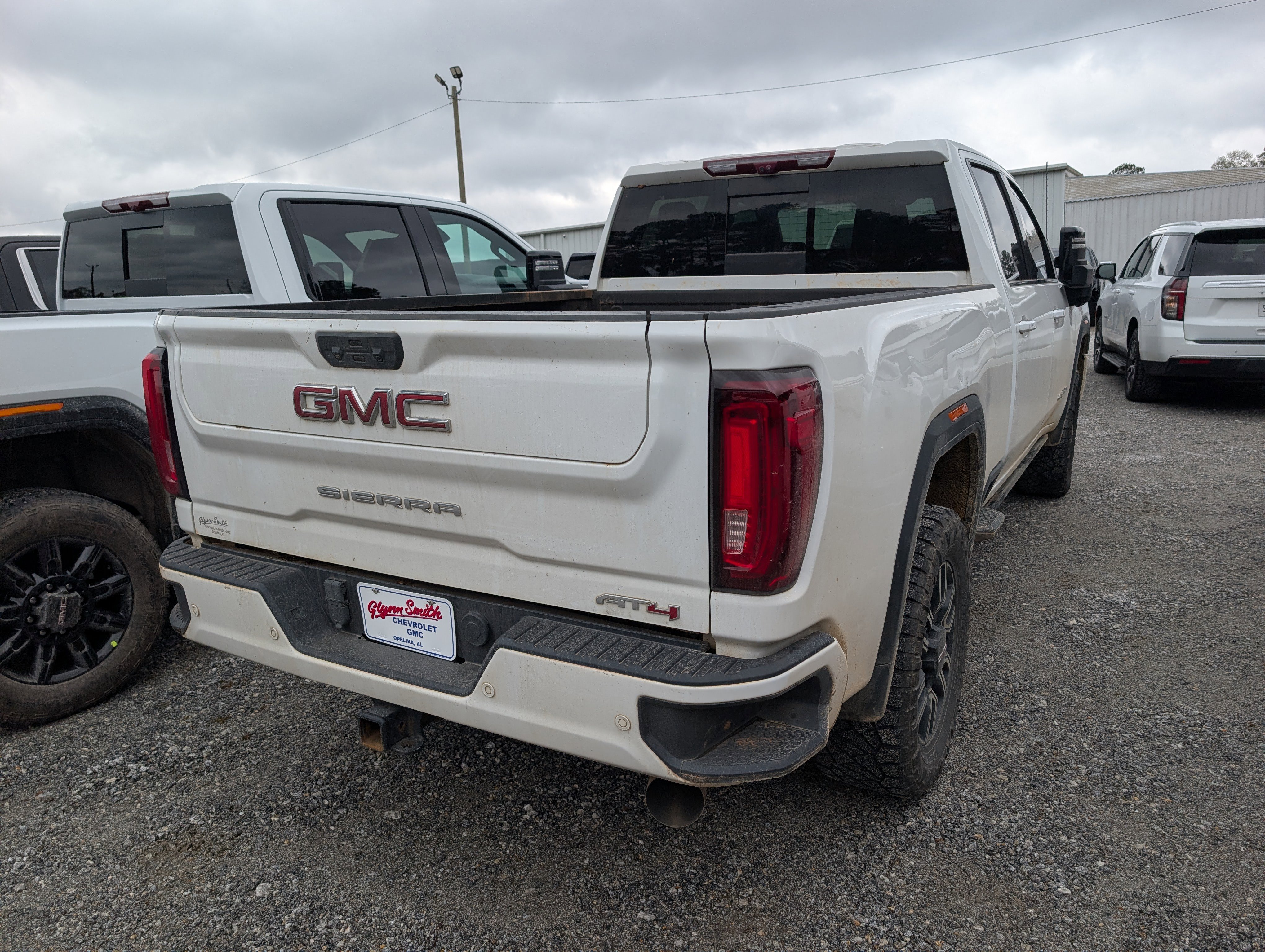 Used 2023 GMC Sierra 2500 AT4 w/ AT4 Premium Plus Package image 3