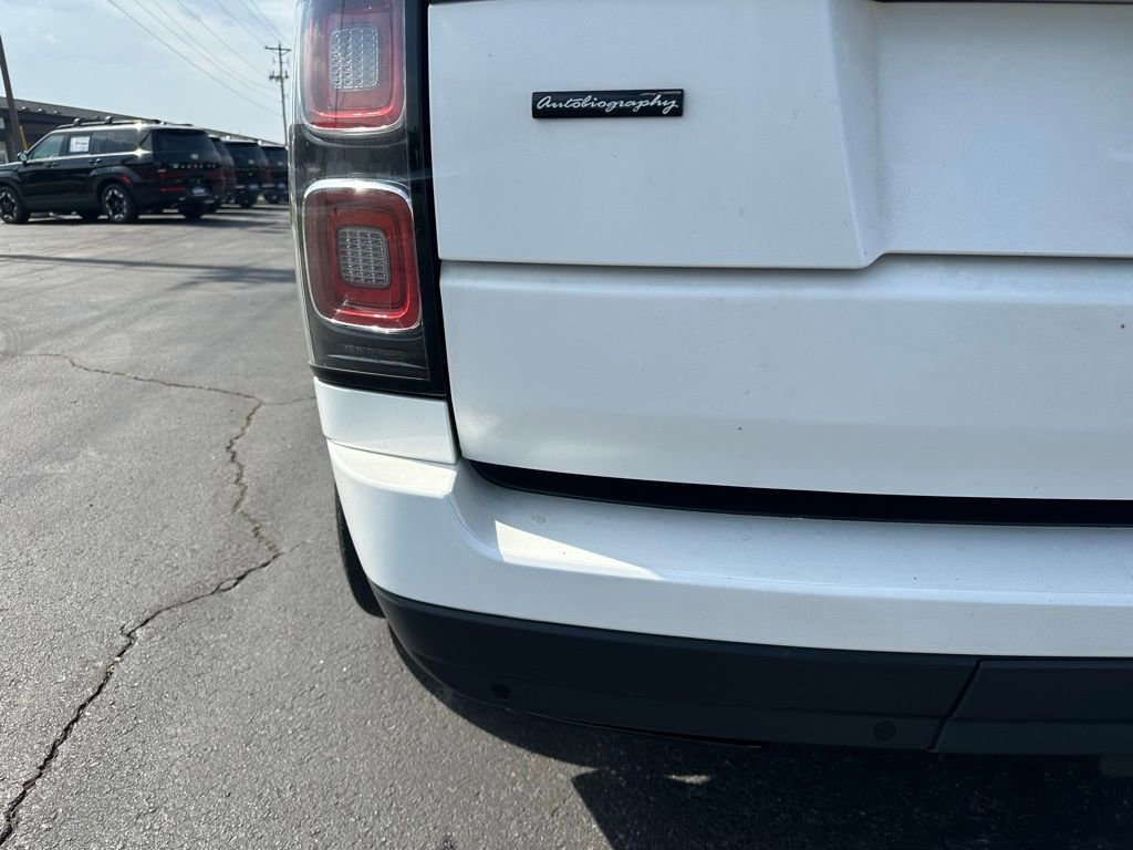 Used 2021 Land Rover Range Rover Long Wheelbase Autobiography image 9