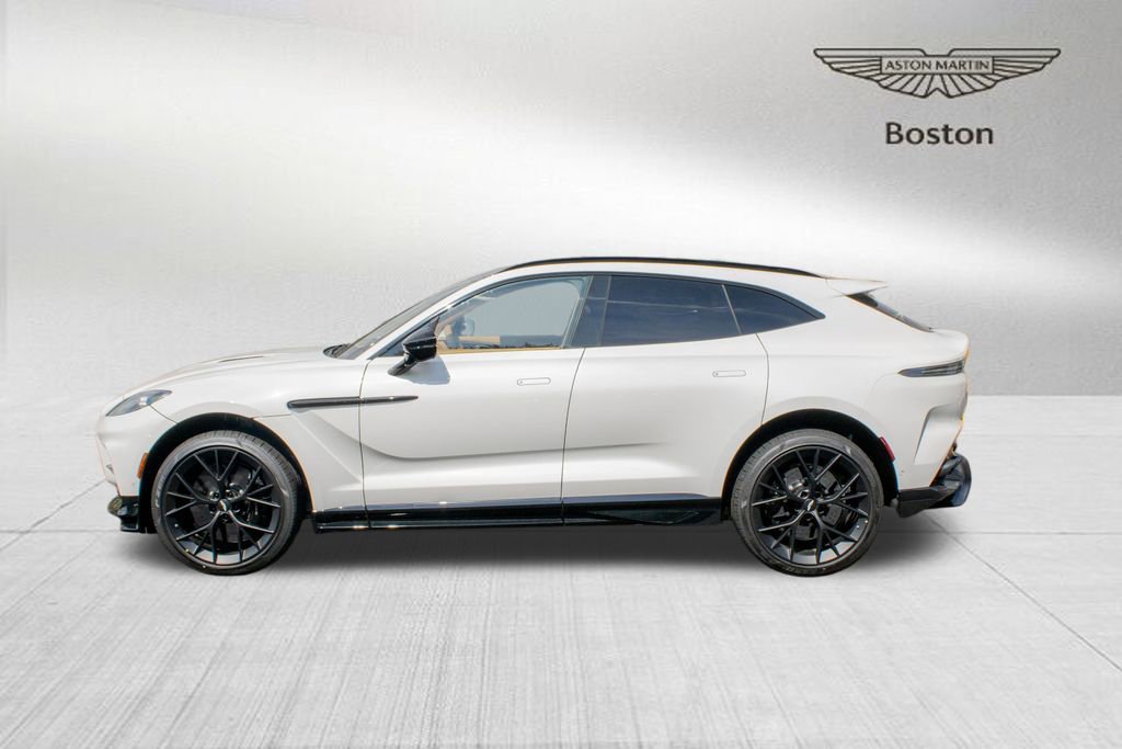 New 2025 Aston Martin DBX 707 image 3