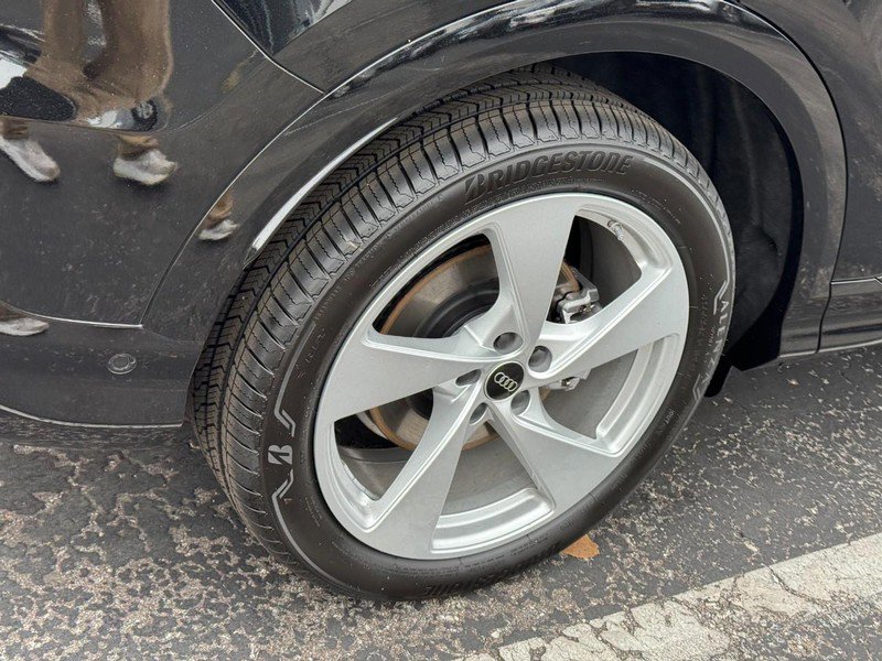 New 2025 Audi Q5 Prestige image 4