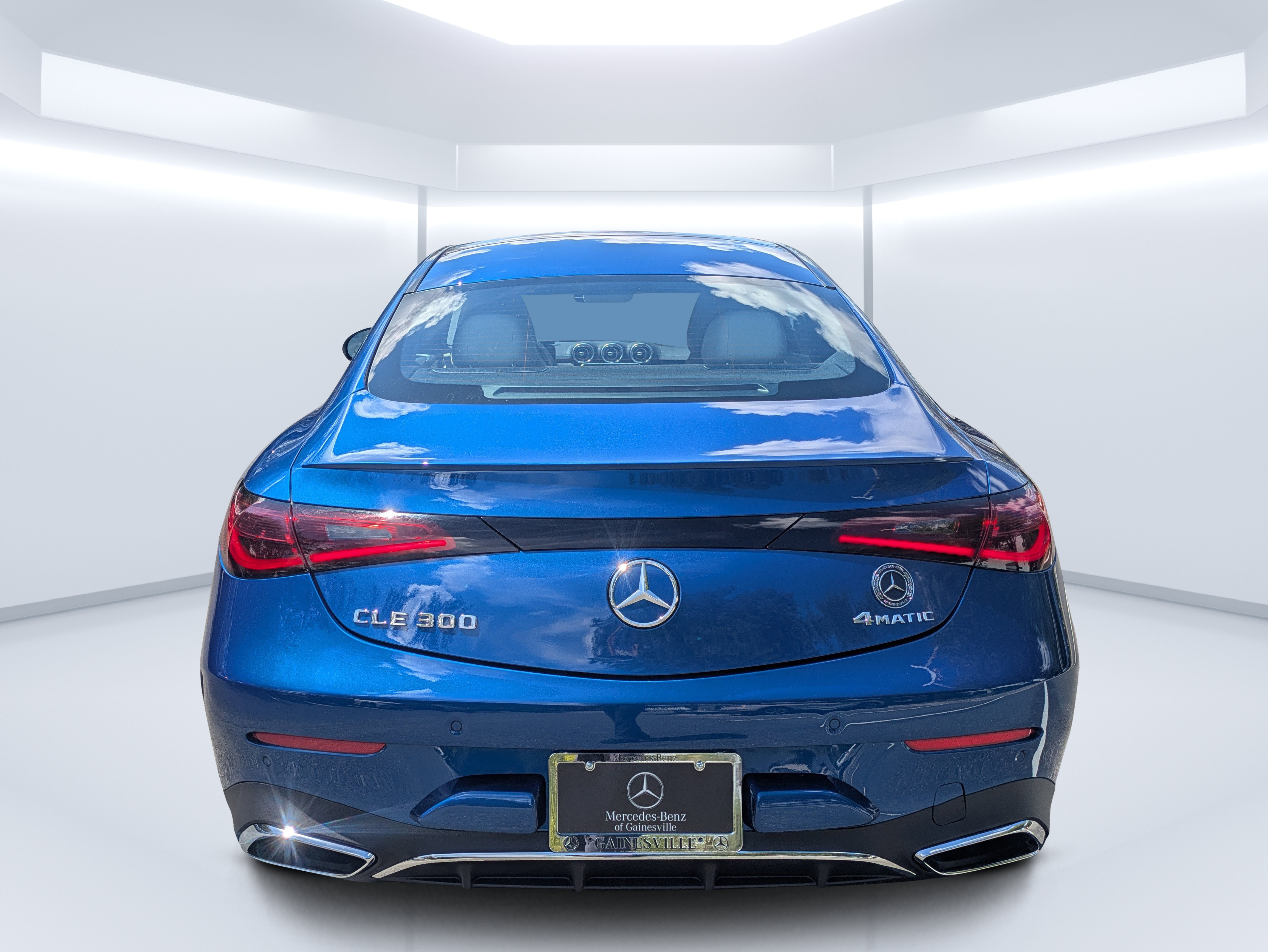 New 2027 Mercedes-Benz CLE 300 4MATIC Coupe image 4