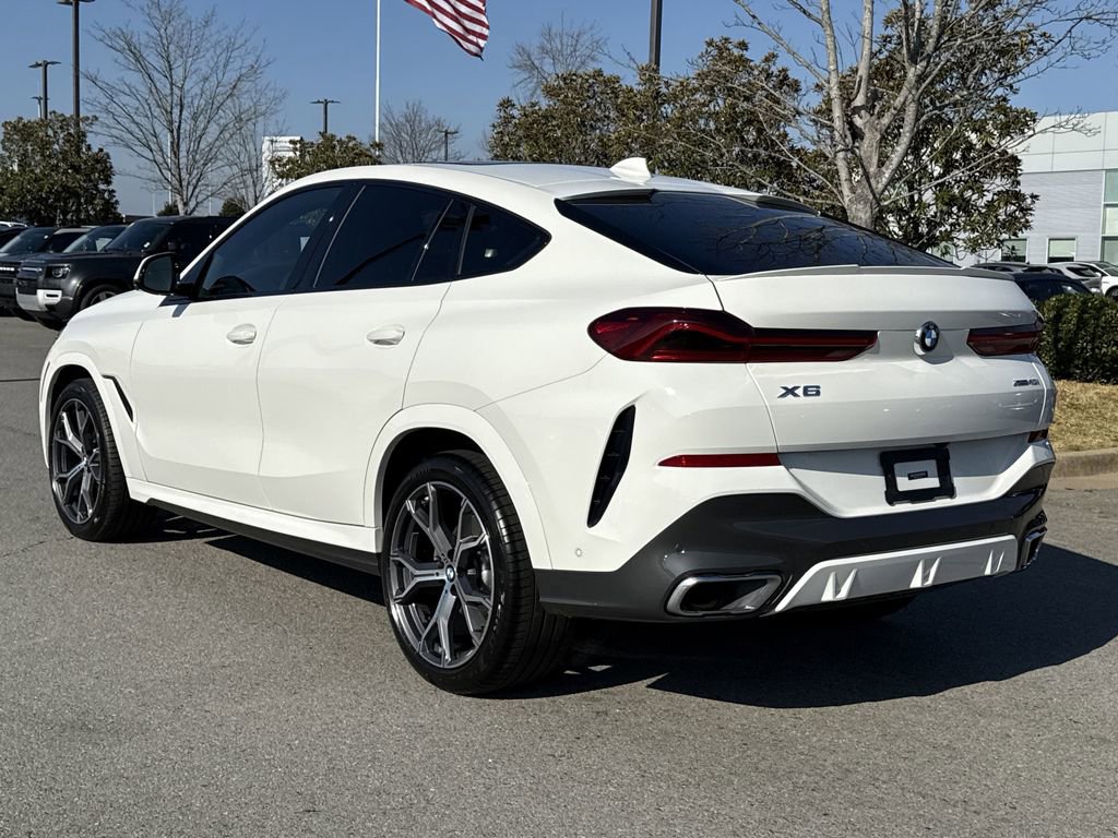 Used 2020 BMW X6 xDrive40i w/ M Sport Package image 3