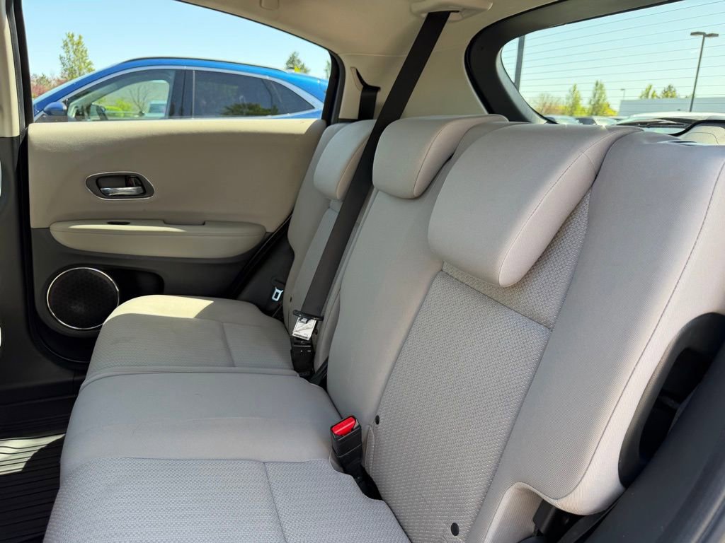 Used 2017 Honda HR-V EX image 28