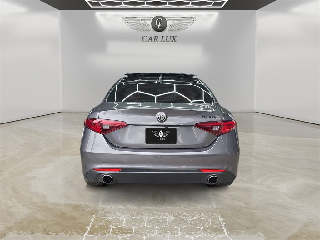 Used 2021 Alfa Romeo Giulia Ti w/ Nero Edizione image 4