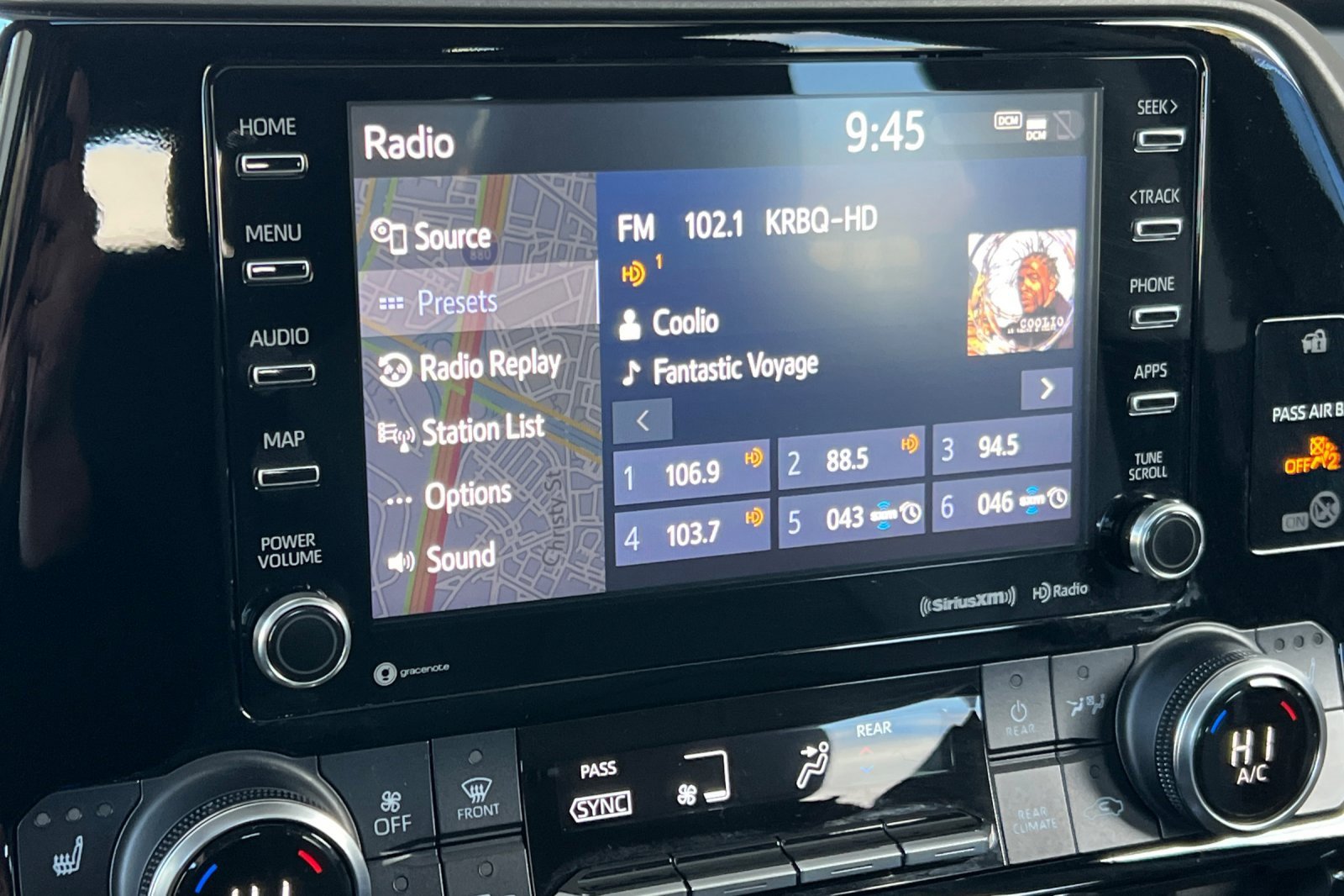 Certified 2022 Toyota Highlander XLE image 19