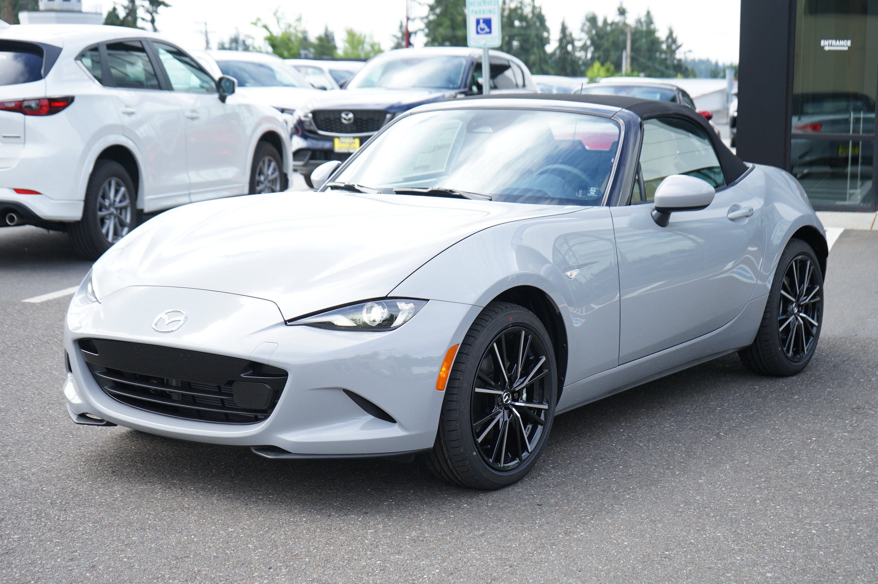 New 2026 MAZDA MX-5 Miata Grand Touring w/ Weather Package RWD image 7