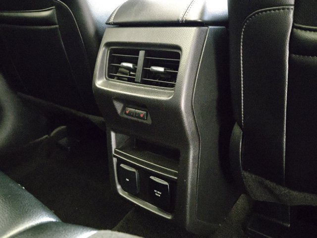 Used 2018 Ford Edge Sport w/ Equipment Group 401A AWD/4WD image 9