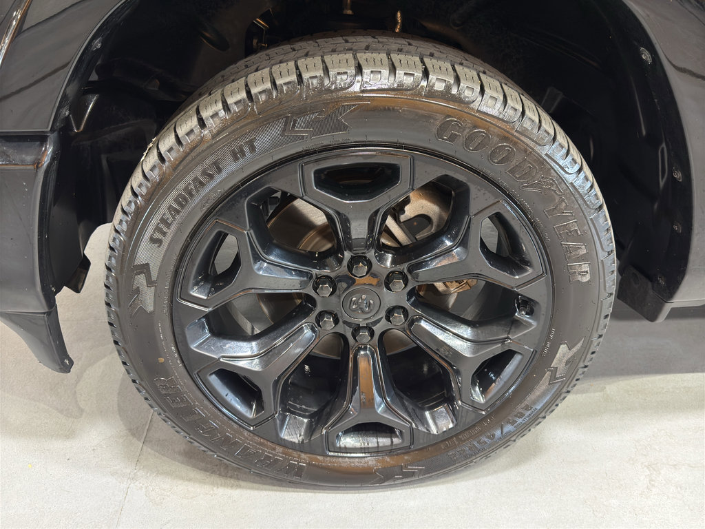 Used 2021 RAM 1500 Limited AWD/4WD image 9