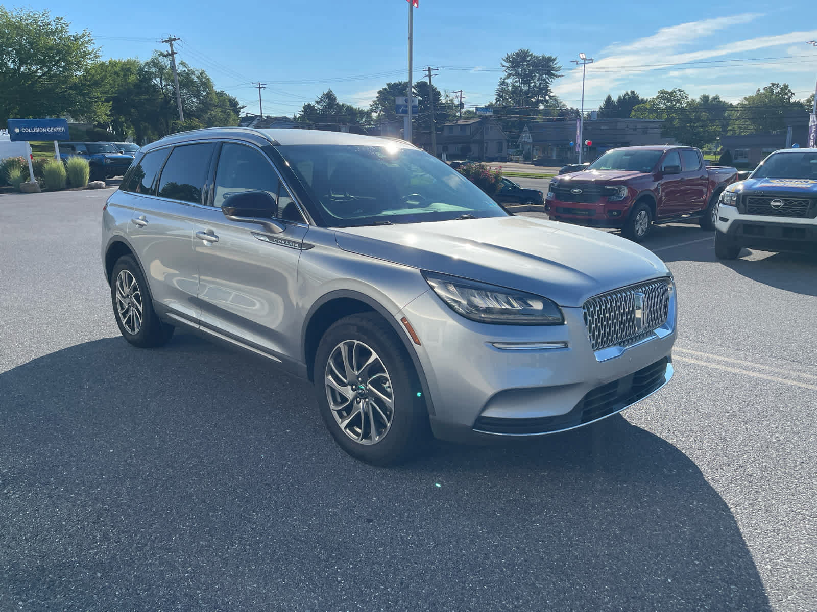 Used 2021 Lincoln Corsair AWD w/ Equipment Group 101A image 7