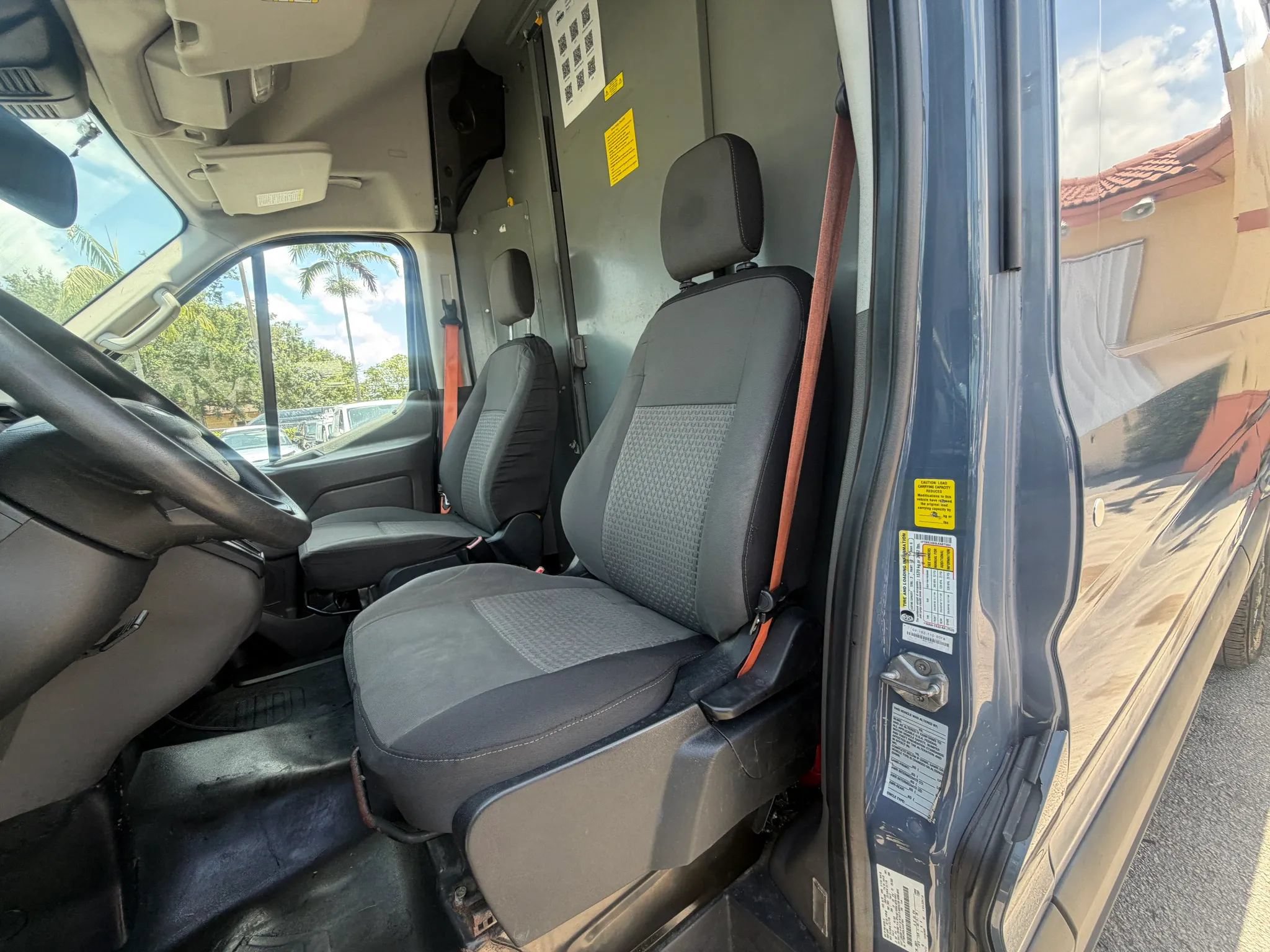Used 2020 Ford Transit 250 148 High Roof Extended RWD image 14