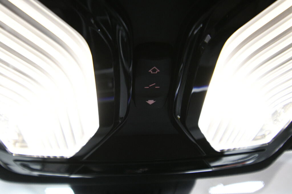 Used 2020 BMW X5 xDrive40i w/ Premium Package image 20