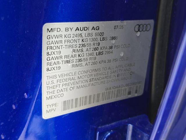 Used 2025 Audi Q5 Premium w/ Convenience Package AWD/4WD image 39