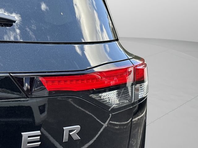 New 2026 Nissan Pathfinder SL FWD image 48