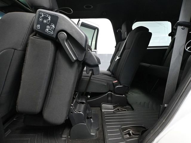 Used 2017 Ford Expedition XLT image 38