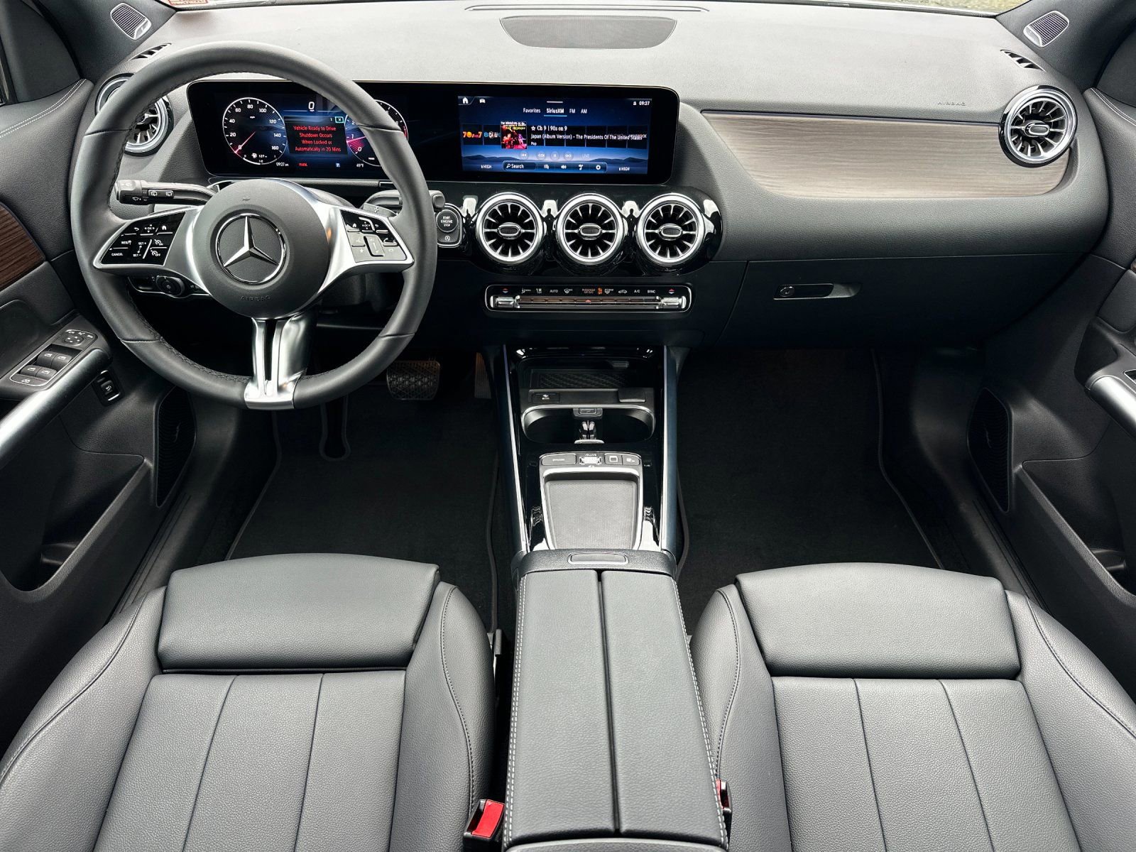 Used 2025 Mercedes-Benz GLA 250 4MATIC image 13