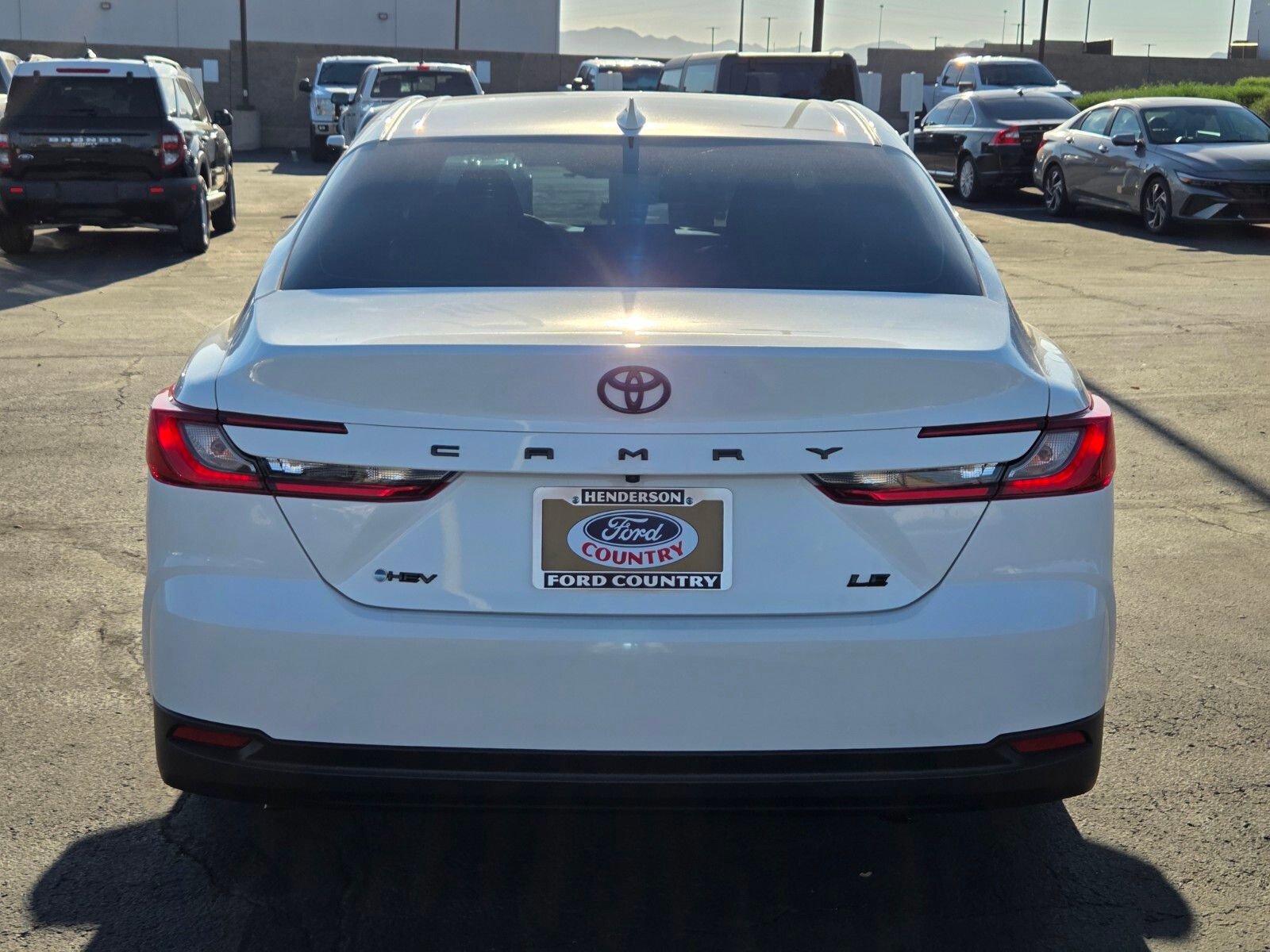 Used 2025 Toyota Camry LE w/ Convenience Package FWD image 5