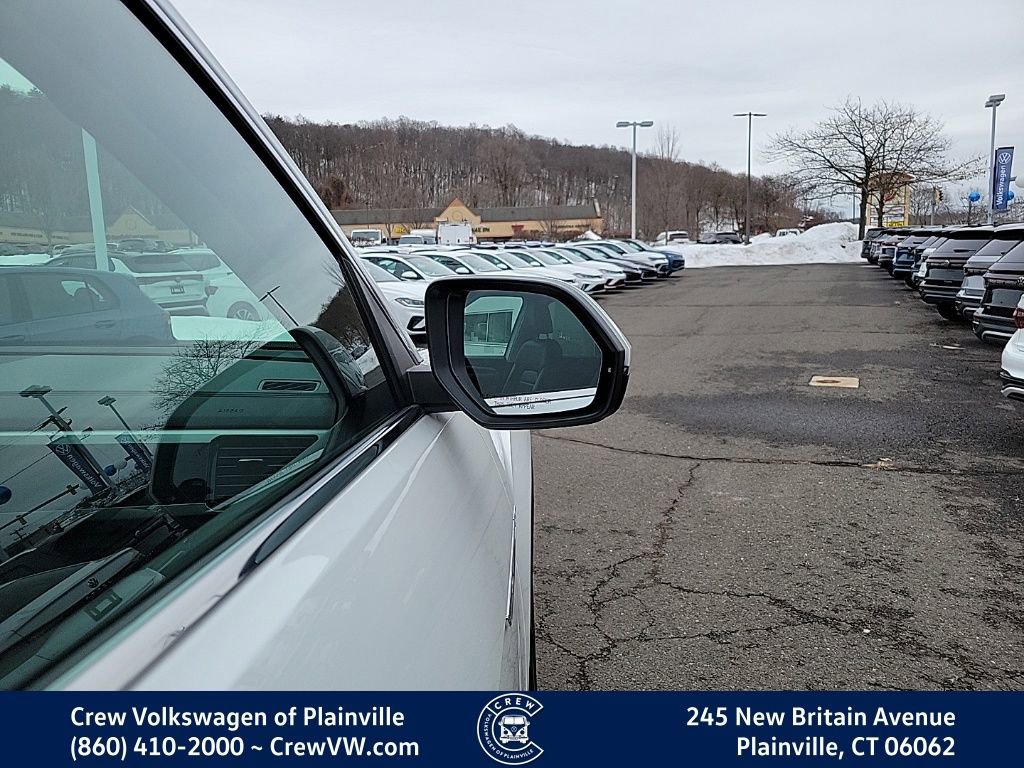 Used 2022 Volkswagen Atlas SEL Premium image 35