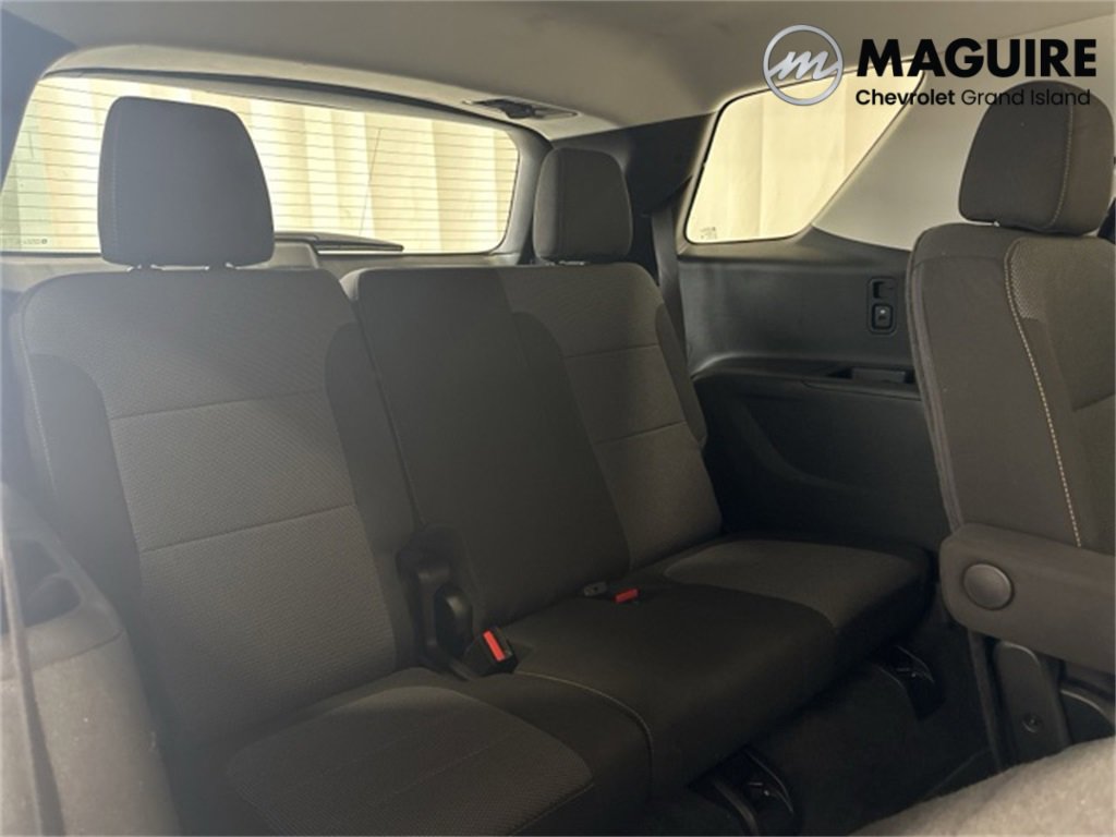 Used 2020 Chevrolet Traverse LT w/ LPO, Floor Liner Package image 24