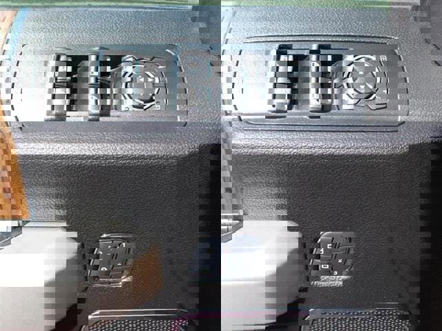 Used 2018 Ford F150 Lariat image 24