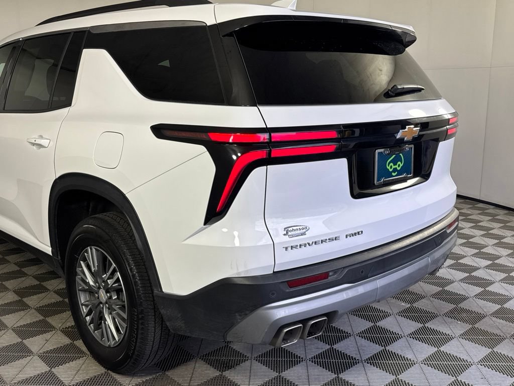 Certified 2026 Chevrolet Traverse LT AWD/4WD image 48