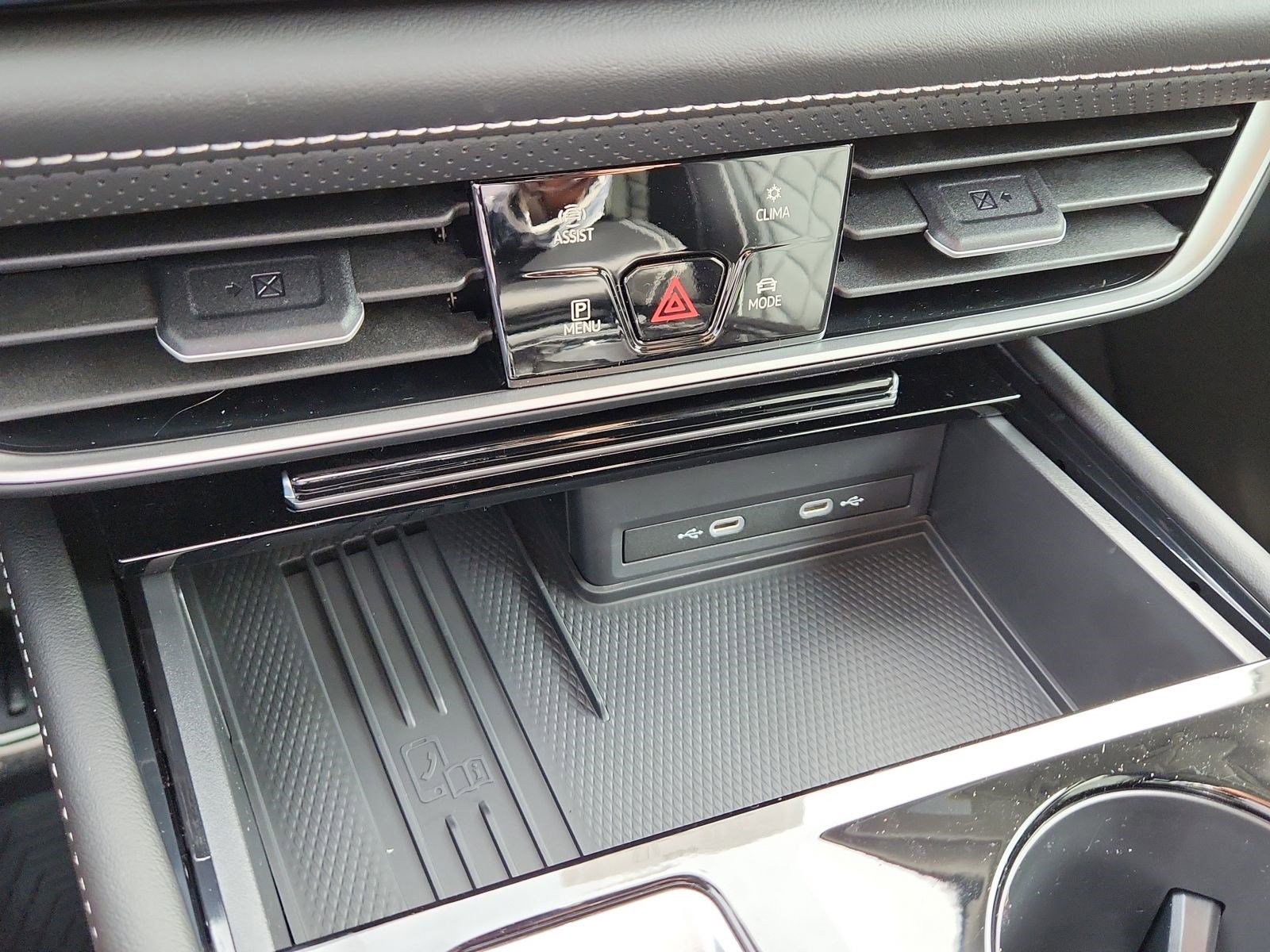 New 2026 Volkswagen Atlas SEL Premium R-Line image 28