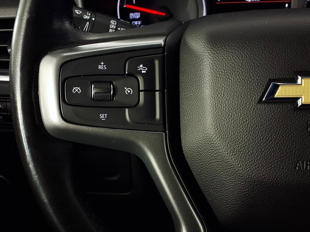 Used 2023 Chevrolet Suburban LS image 19