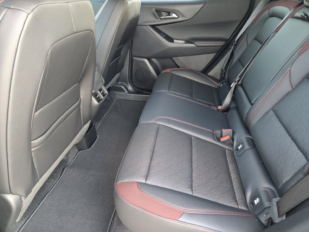 New 2027 Chevrolet Equinox RS FWD image 15