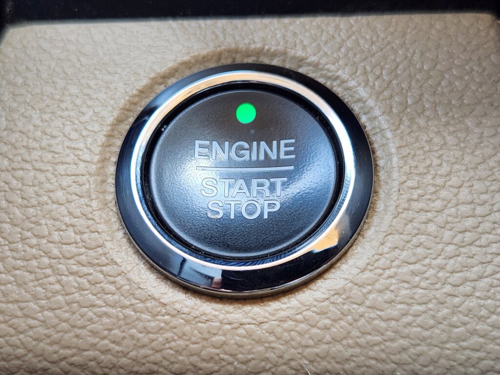 Used 2016 Ford F150 Lariat AWD/4WD image 25