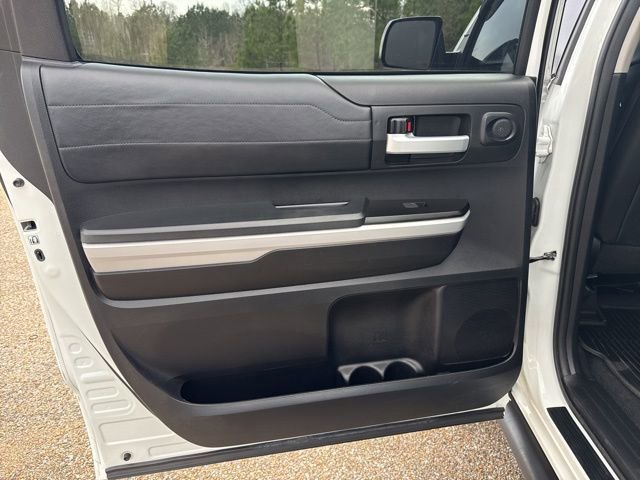 Used 2019 Toyota Tundra Limited w/ Limited Premium Package AWD/4WD image 14