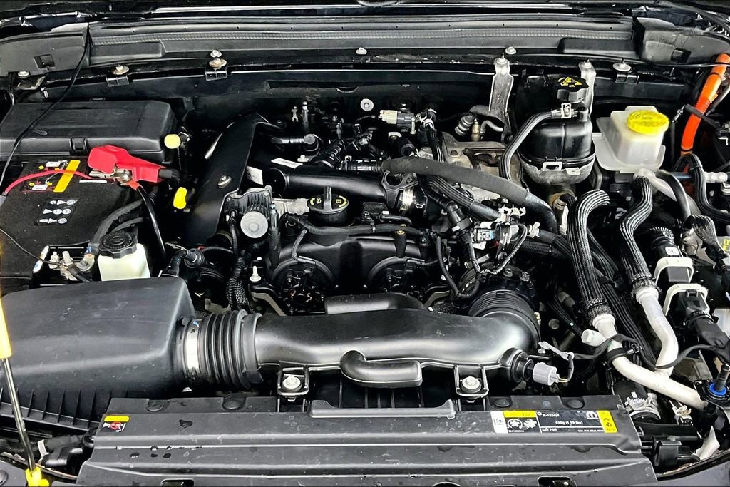 Used 2021 Jeep Wrangler Unlimited Rubicon 4xe w/ Dual Top Group image 30