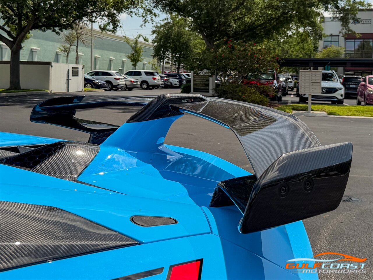 Used 2021 Lamborghini Aventador SVJ AWD/4WD image 59
