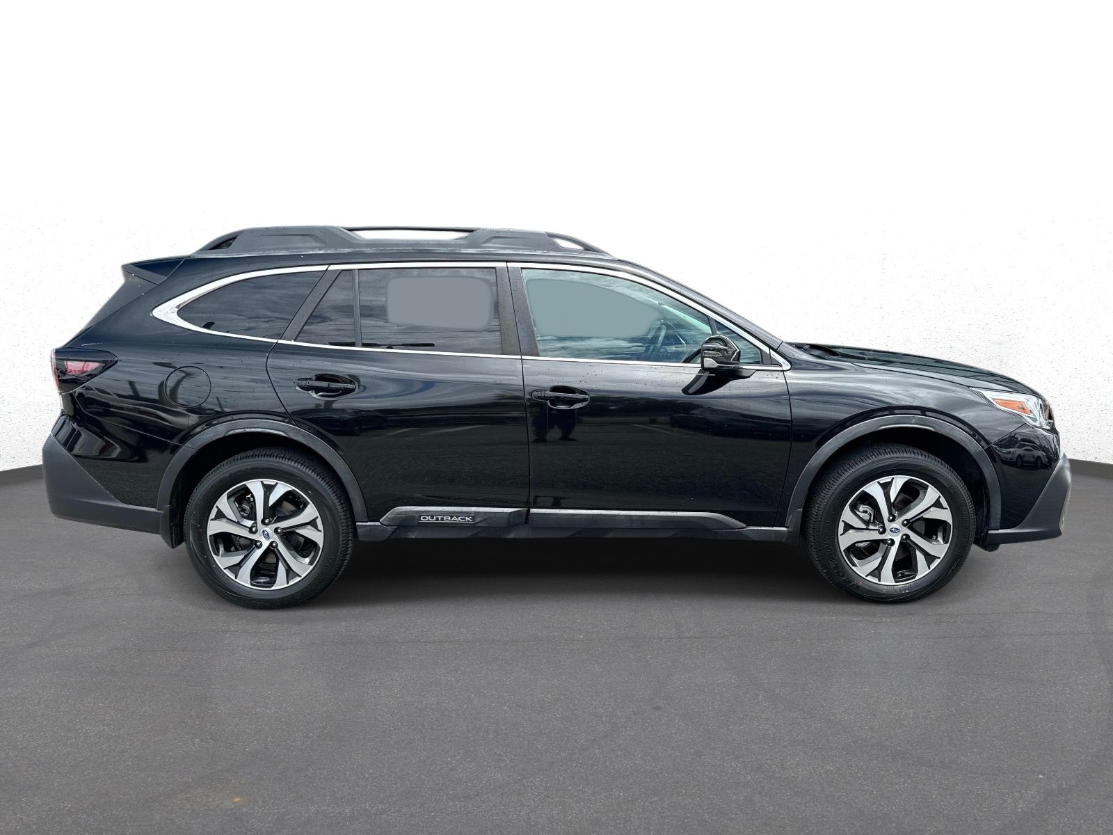 Used 2020 Subaru Outback Limited w/ Popular Package #2 AWD/4WD image 2