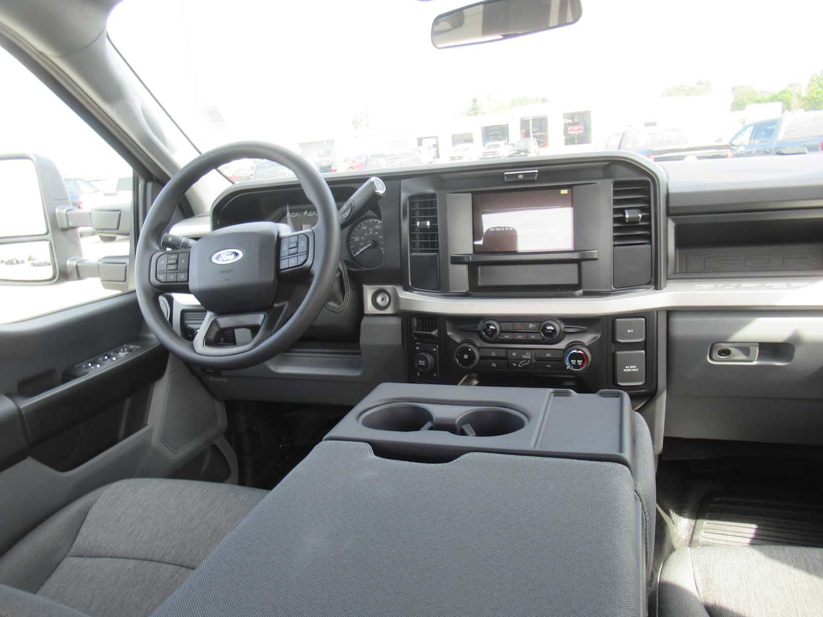 New 2026 Ford F250 XL w/ XL Chrome Package image 13