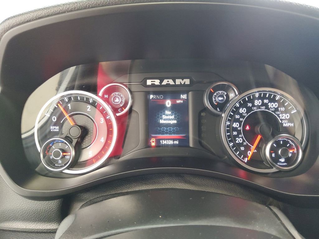 Used 2022 RAM 3500 Big Horn AWD/4WD image 11