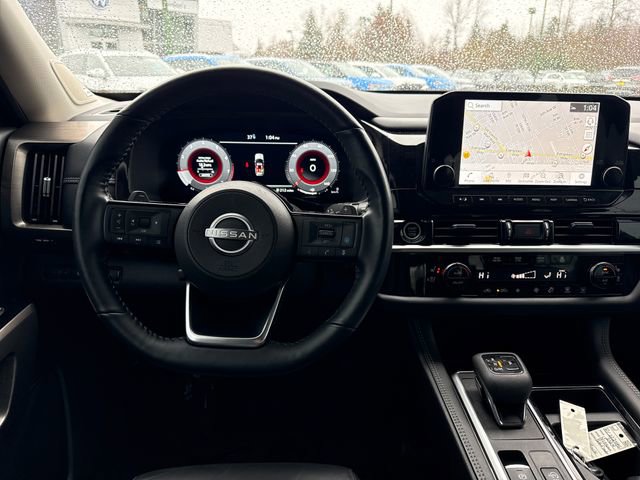 Used 2024 Nissan Pathfinder Platinum w/ Lighting Package (N93) image 51