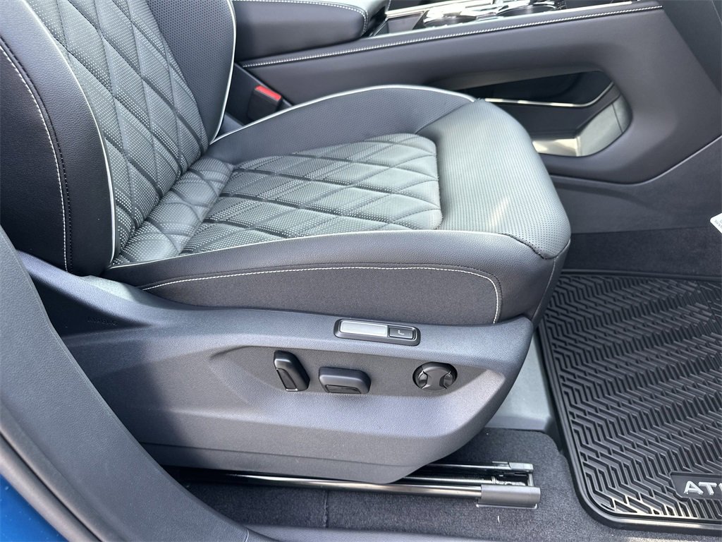 New 2026 Volkswagen Atlas SEL Premium R-Line image 34