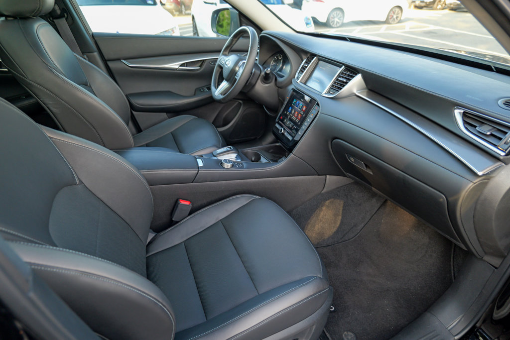 Used 2024 INFINITI QX50 Luxe AWD/4WD image 34