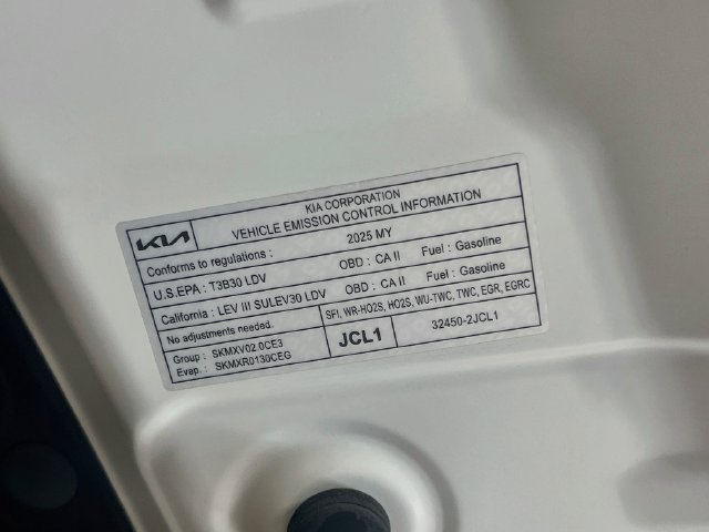 Used 2025 Kia K4 EX FWD image 31