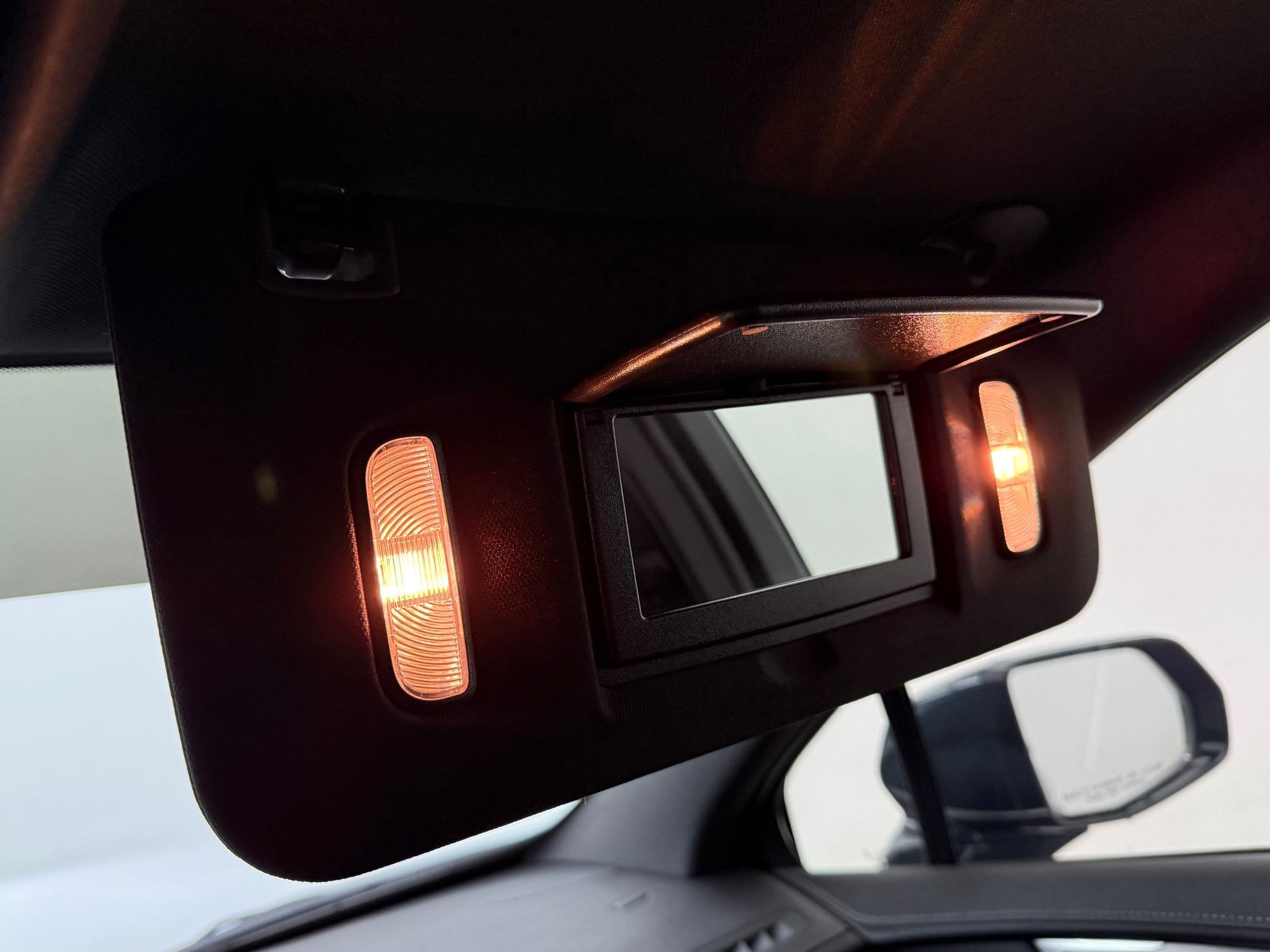 Used 2024 Cadillac XT5 Luxury image 29