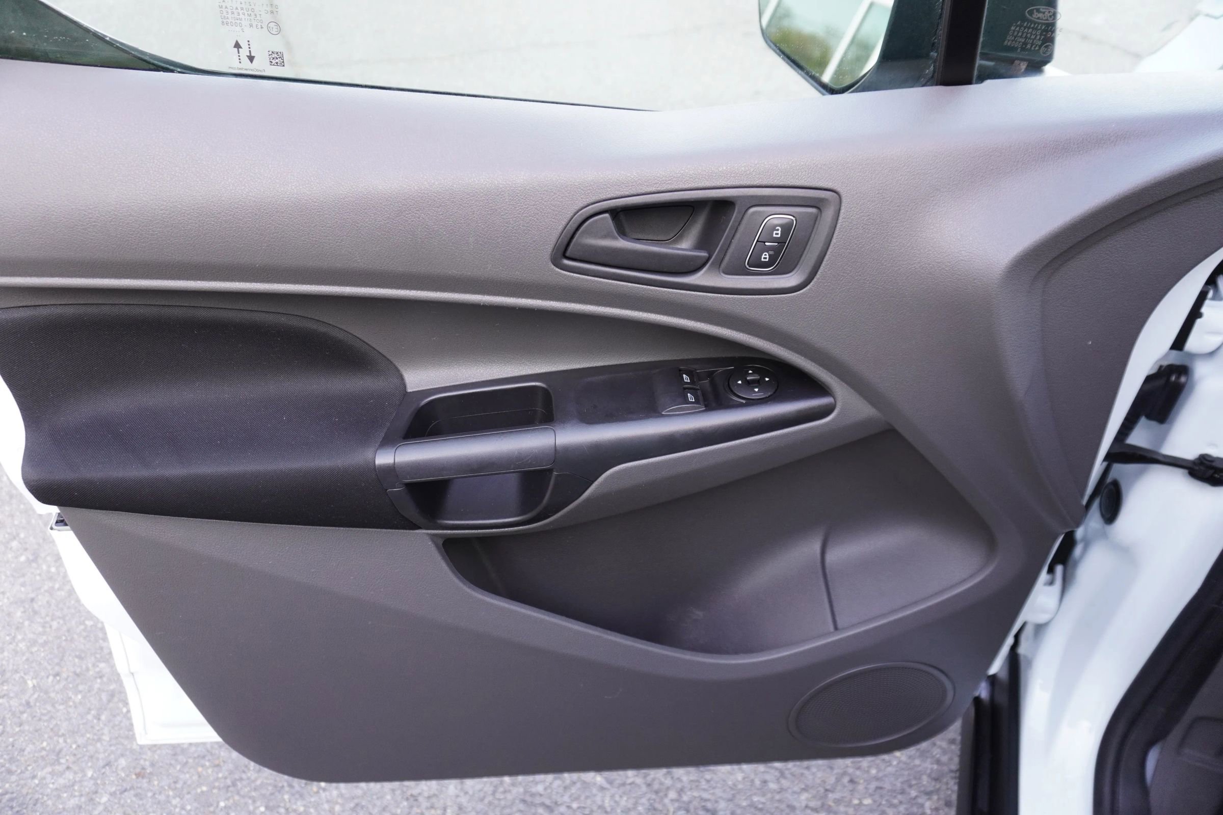 Used 2022 Ford Transit Connect XL image 10