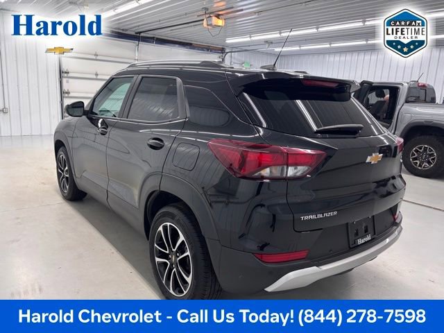 Used 2024 Chevrolet TrailBlazer LT w/ Convenience Package image 4