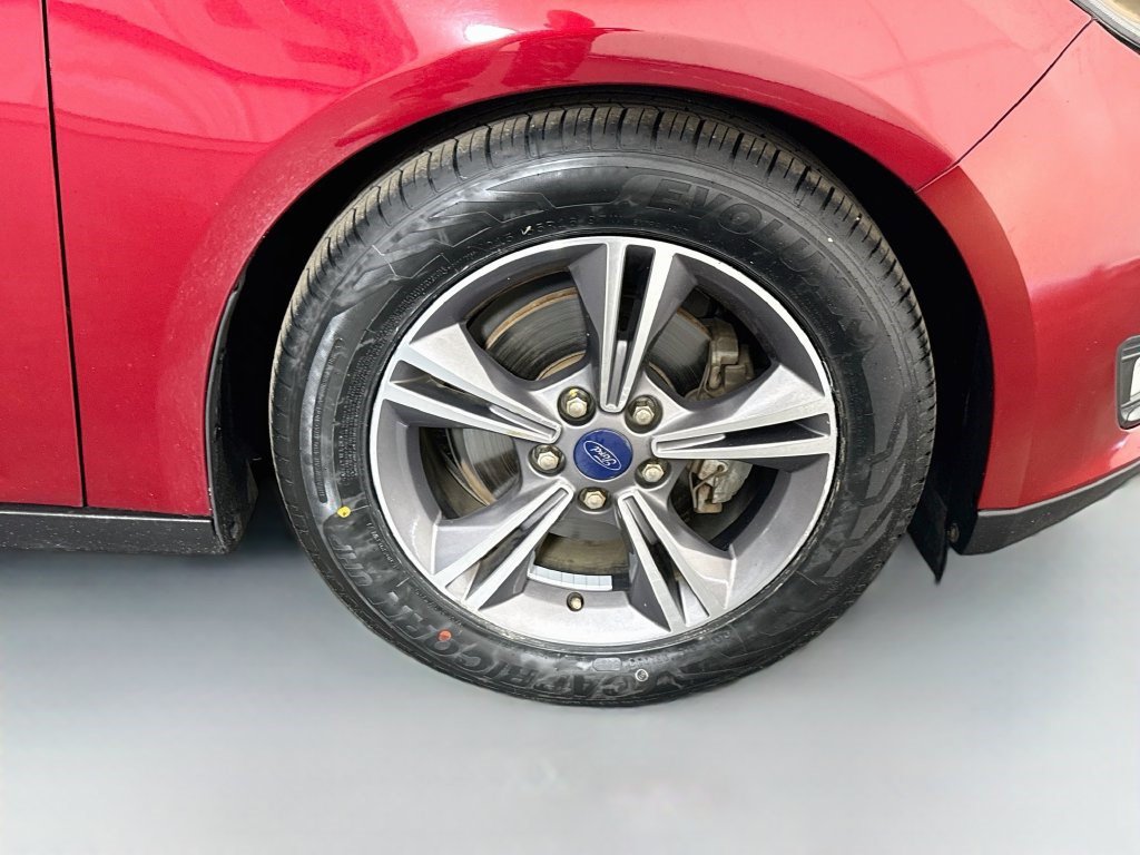 Used 2017 Ford Focus SE FWD image 30
