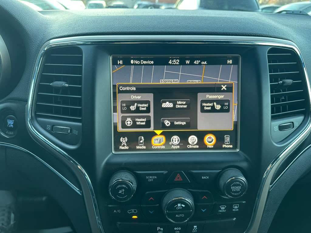 Used 2015 Jeep Grand Cherokee Limited image 17