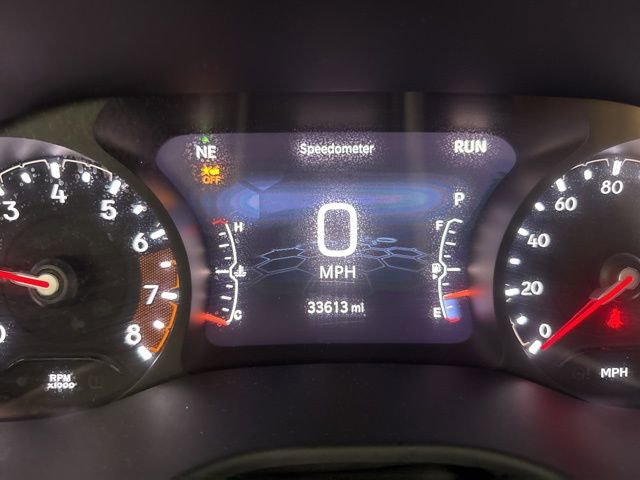 Used 2025 Jeep Compass Limited image 30