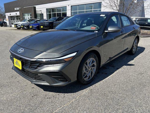 New 2026 Hyundai Elantra Hybrid FWD image 27