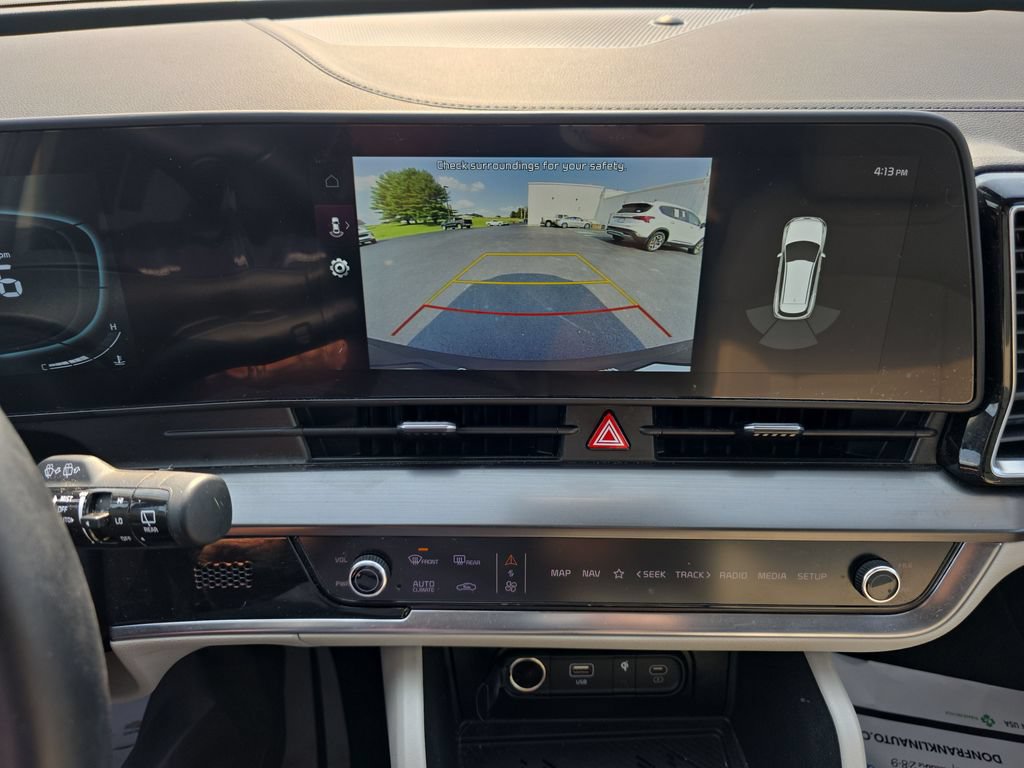 Used 2025 Kia Sportage EX FWD image 18