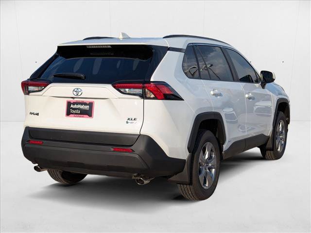 New 2025 Toyota RAV4 XLE w/ Convenience Package AWD/4WD image 2