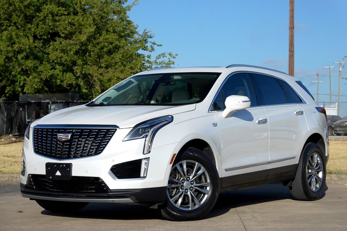 Used 2021 Cadillac XT5 Premium Luxury w/ LPO, Floor Liner Package FWD image 2