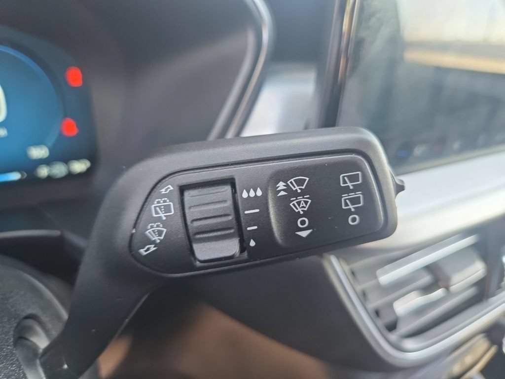 Used 2024 Ford Escape Platinum AWD/4WD image 41